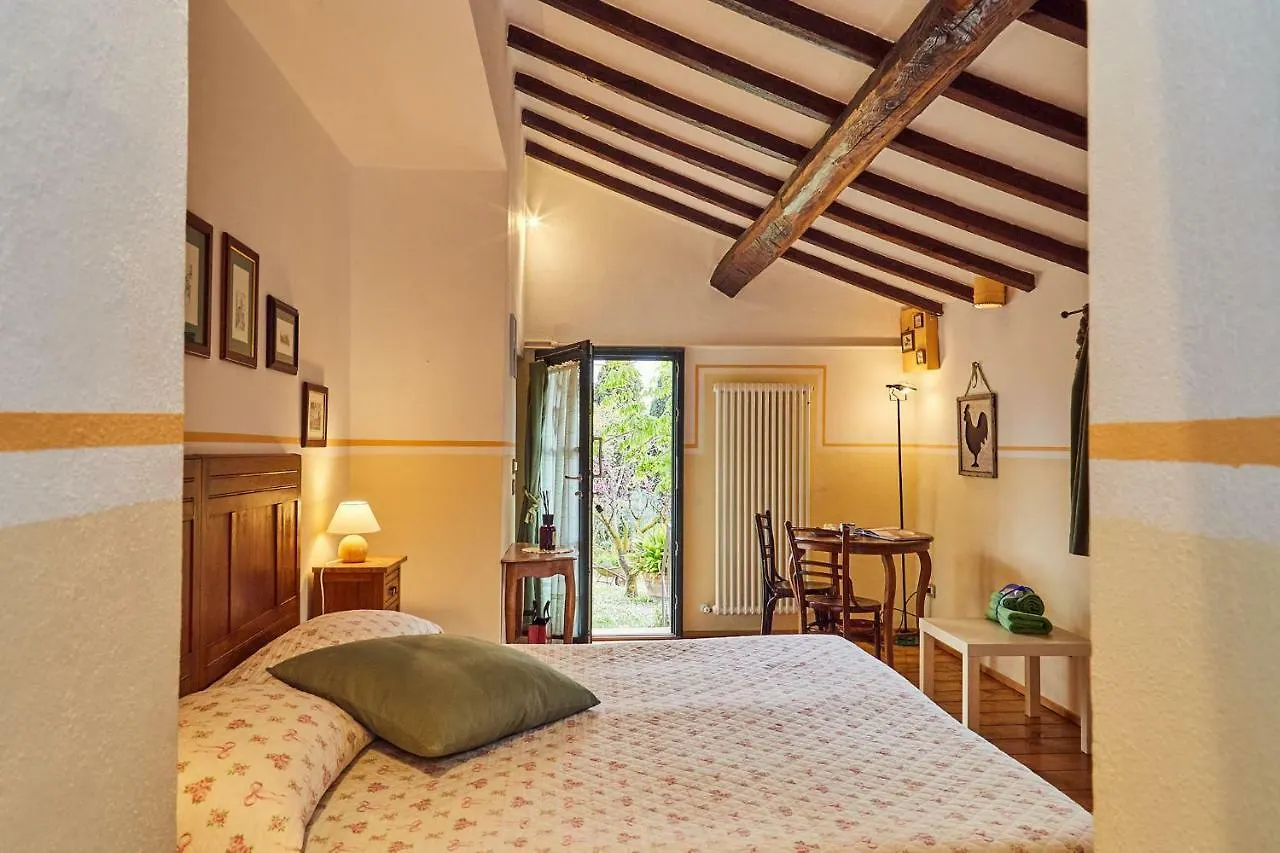 Affittacamere Maria Gabriella Monticchiello Bed & Breakfast